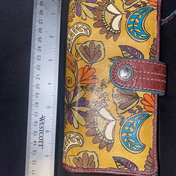 Colorful Floral Wallet - Picture 1 of 8